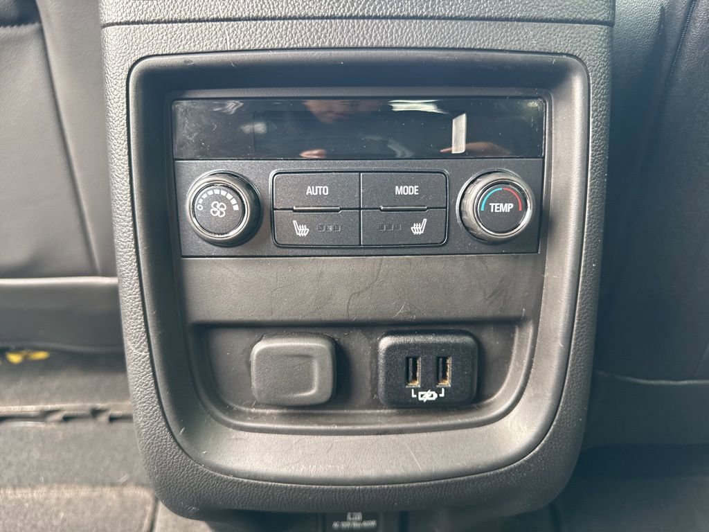 Used 2018 Buick Envision Premium image 26