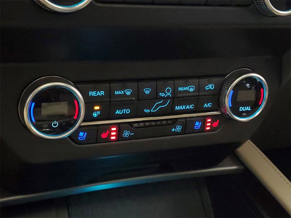 Used 2020 Ford Expedition XLT w/ Equipment Group 202A image 19