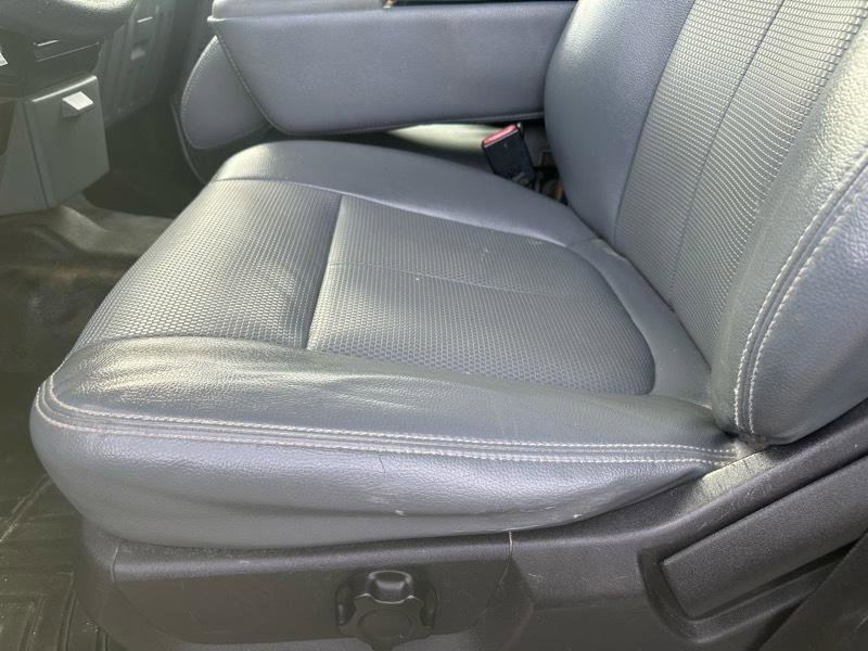 Used 2014 Ford F450 XL w/ XL Value Package image 5