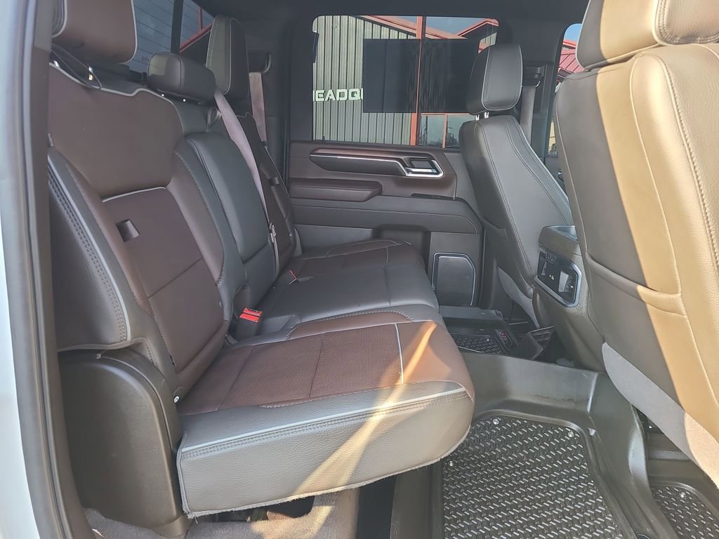 Used 2024 GMC Sierra 2500 Denali w/ Denali Reserve Package image 46