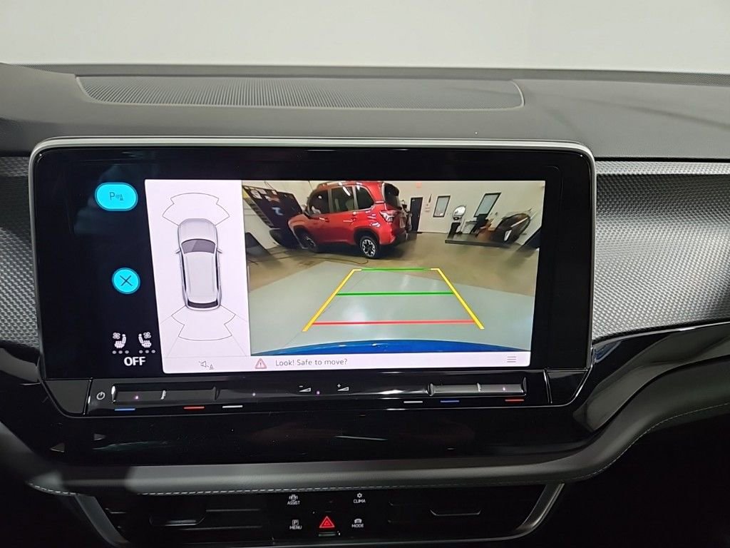 New 2025 Volkswagen Atlas Cross Sport SEL image 20