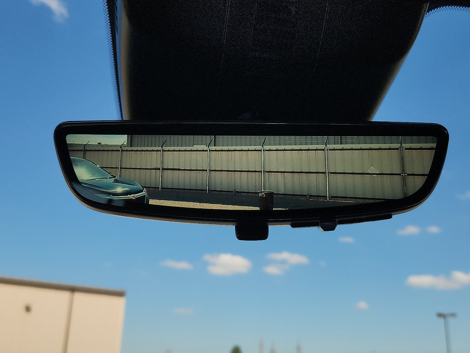 Used 2025 Chevrolet Traverse High Country FWD image 17