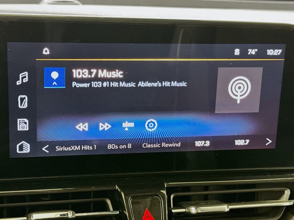 Used 2025 Chevrolet TrailBlazer LT image 12