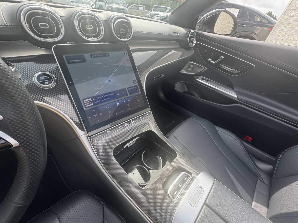 Used 2025 Mercedes-Benz CLE 300 4MATIC Cabriolet w/ Night Package image 15