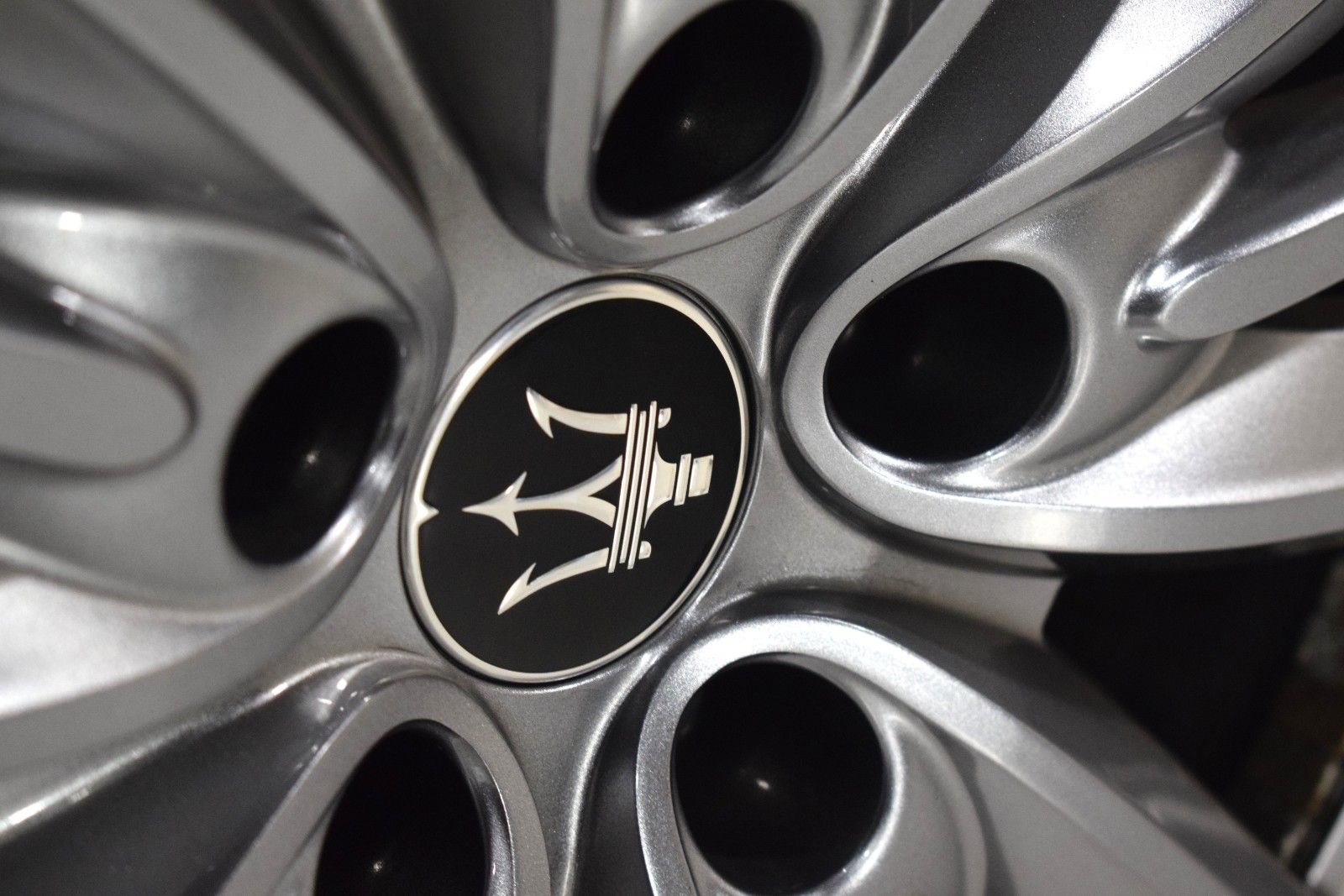 Certified 2024 Maserati Quattroporte Modena Ultima Q4 image 18
