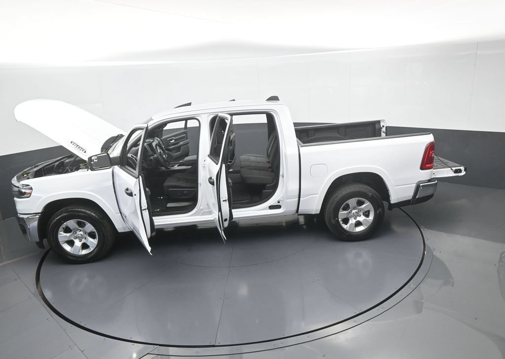 Used 2025 RAM 1500 Big Horn AWD/4WD image 61