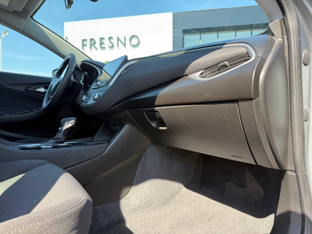 Used 2024 Chevrolet Malibu LT FWD image 16