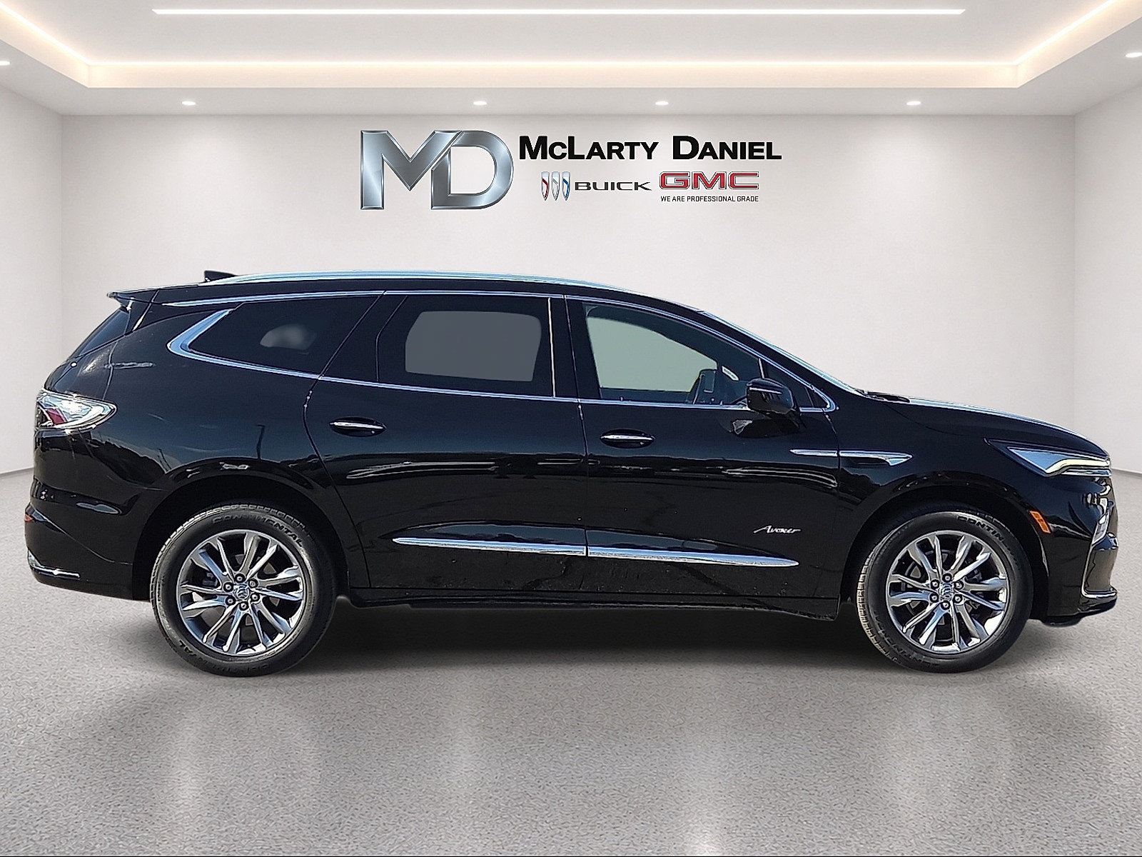 Certified 2023 Buick Enclave Avenir w/ Trailering Package, 5000 lbs. AWD/4WD image 15