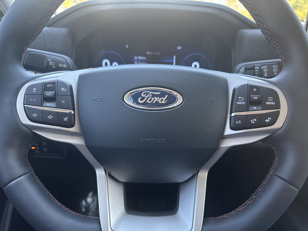 New 2026 Ford Explorer Active image 27