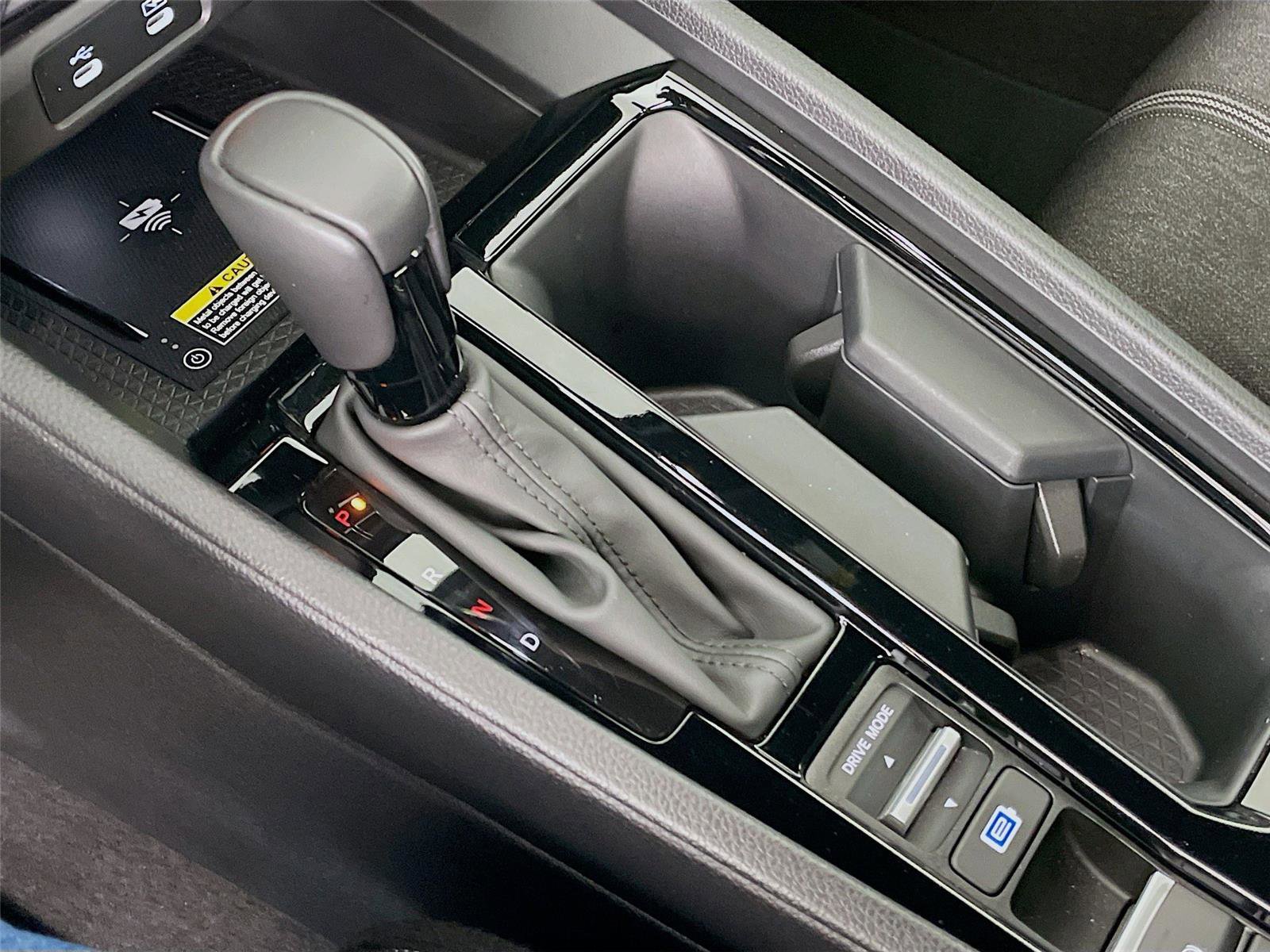 Used 2025 Honda Accord Sport image 19