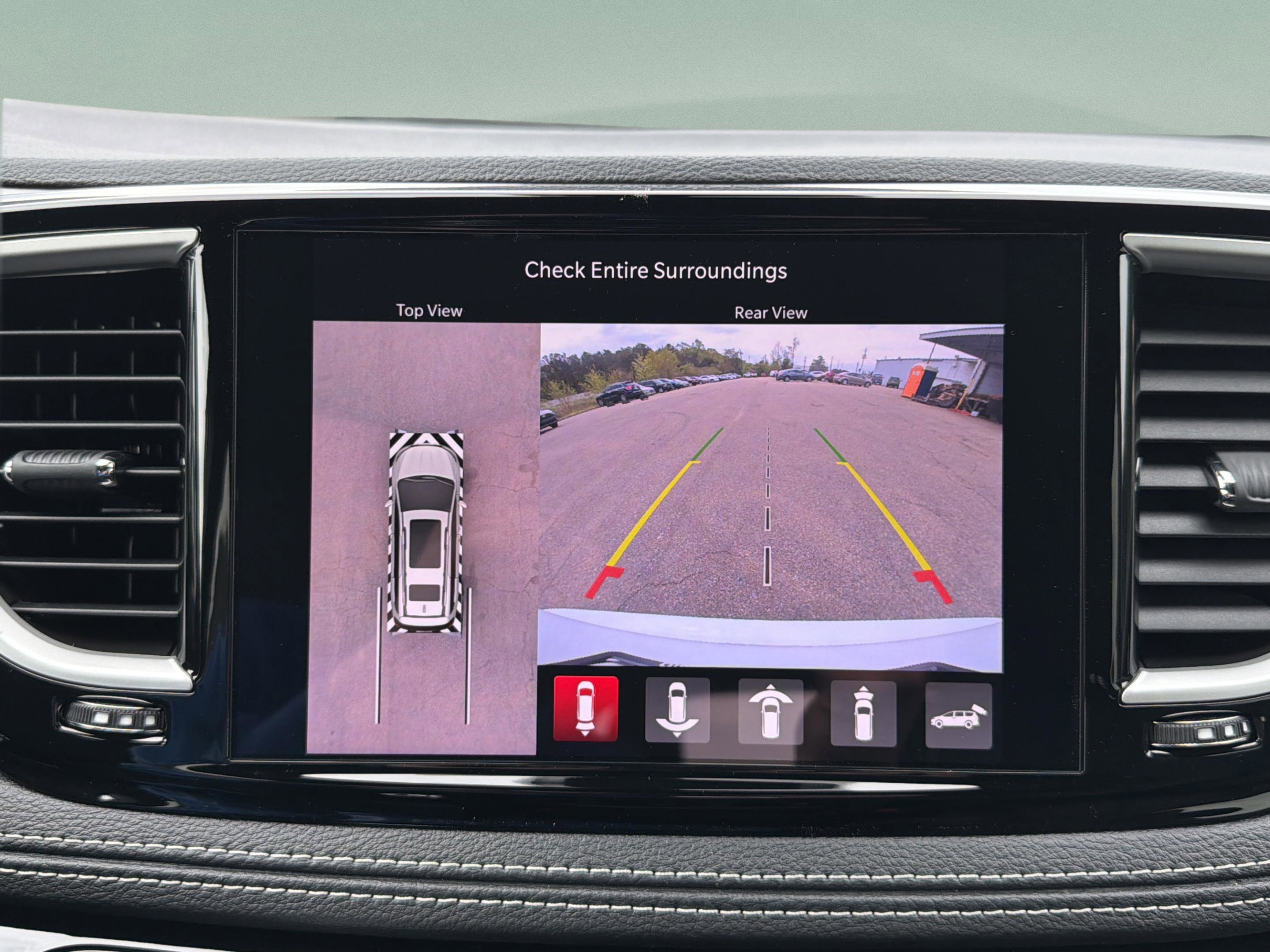 New 2026 Chrysler Pacifica Select image 17