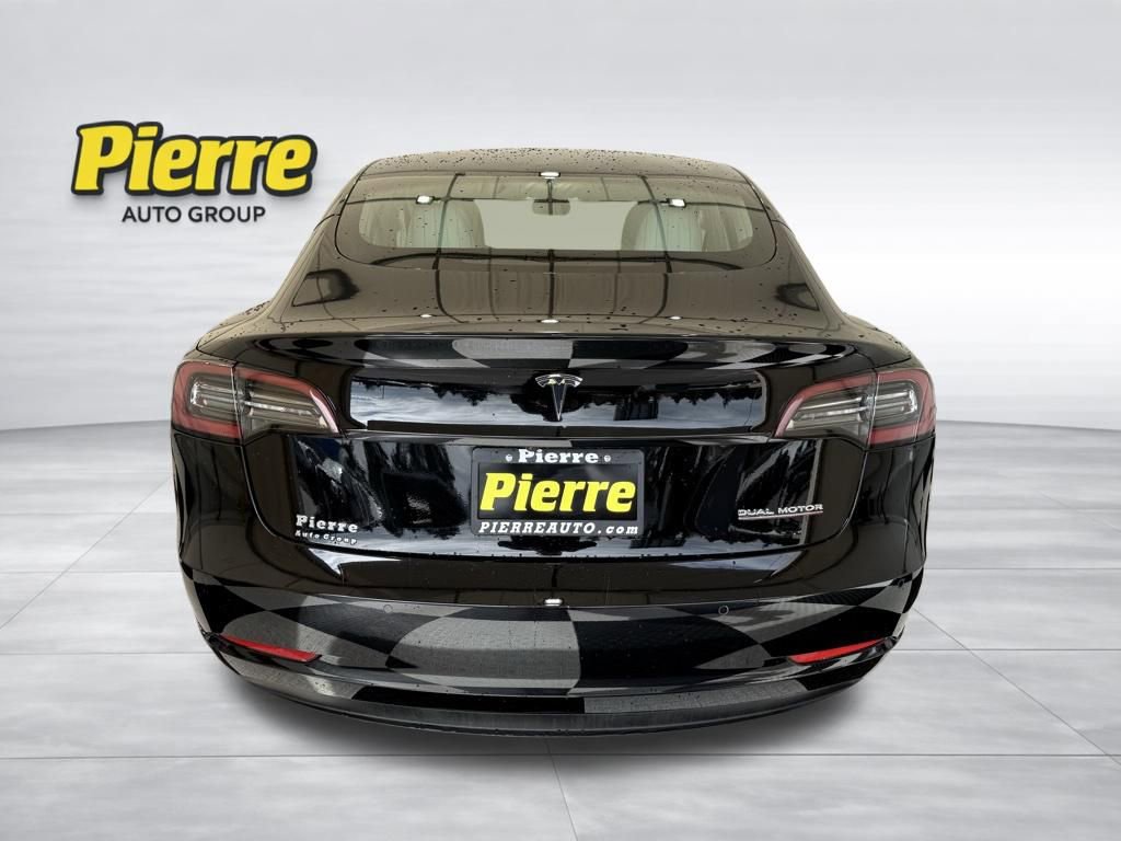 Used 2020 Tesla Model 3 Performance image 3