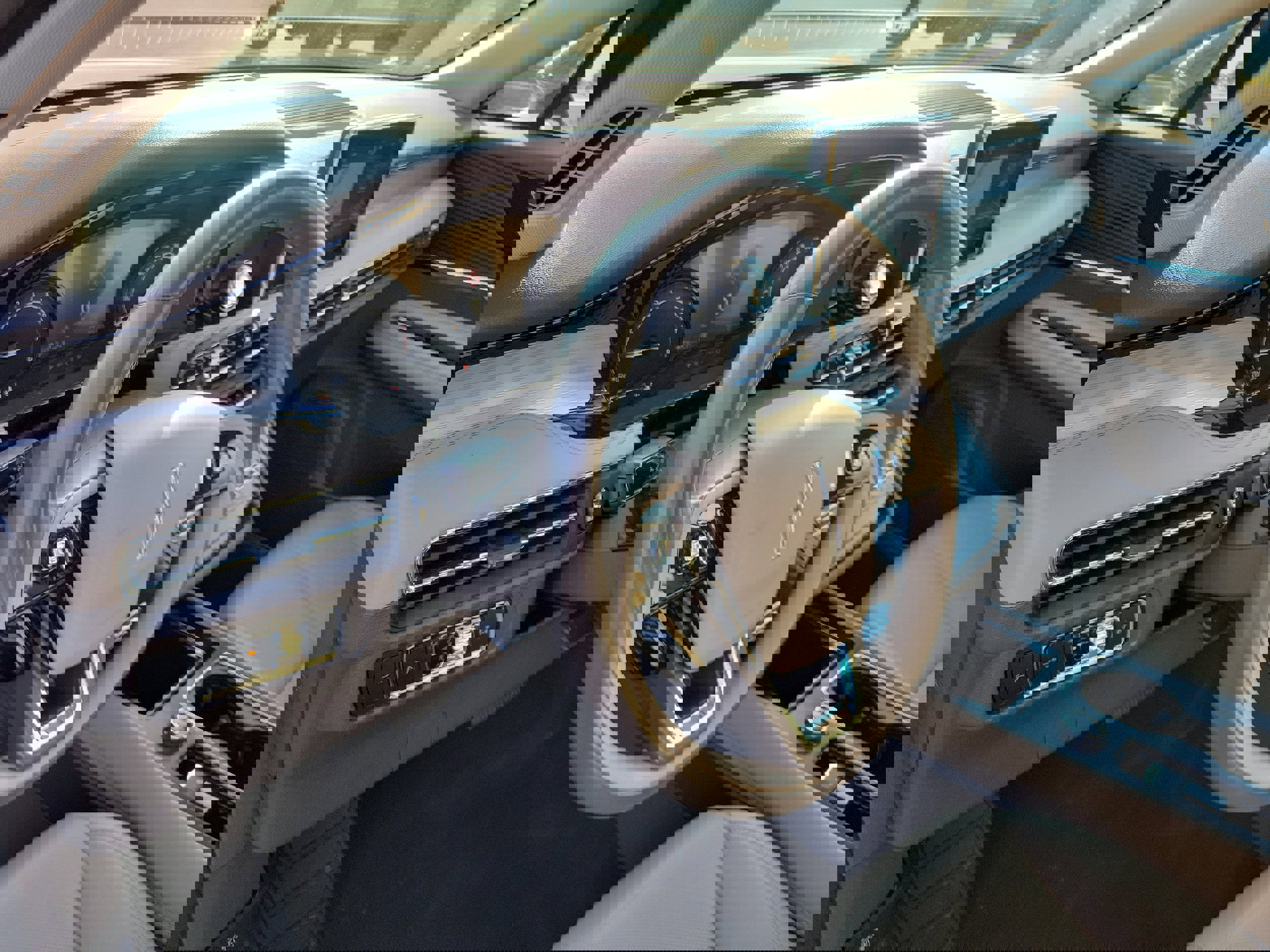 Used 2022 Lincoln Corsair AWD w/ Premium Package image 20