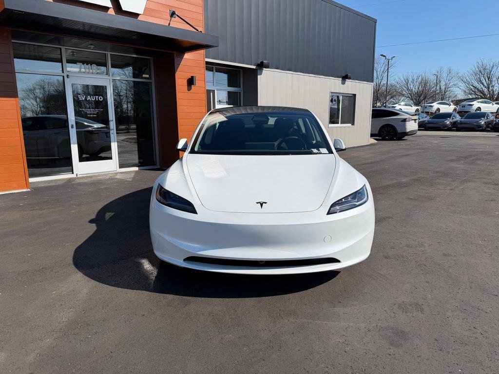 Used 2026 Tesla Model 3 image 2