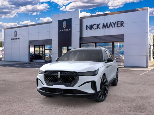 New 2026 Lincoln Nautilus Reserve AWD/4WD image 2