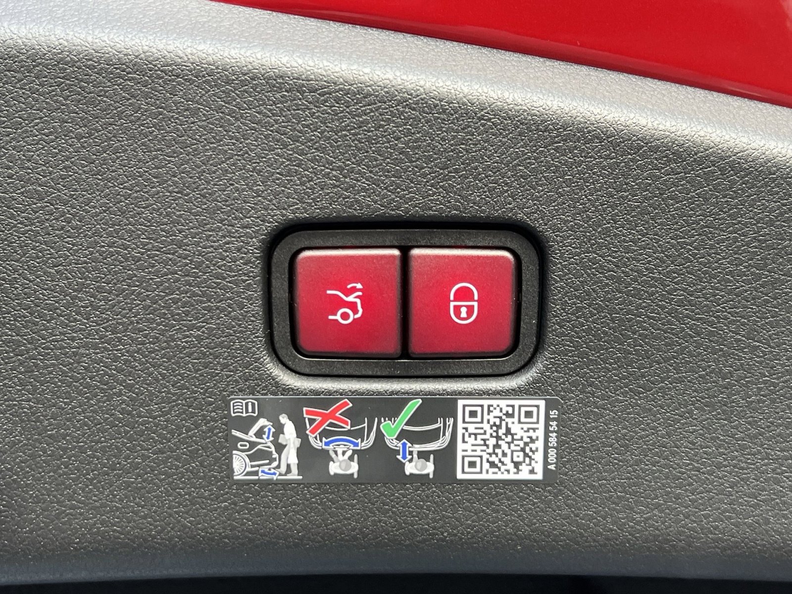 New 2026 Mercedes-Benz CLE 53 AMG 4MATIC Coupe image 25