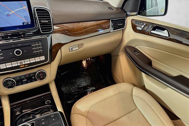 Used 2019 Mercedes-Benz GLS 550 4MATIC image 22