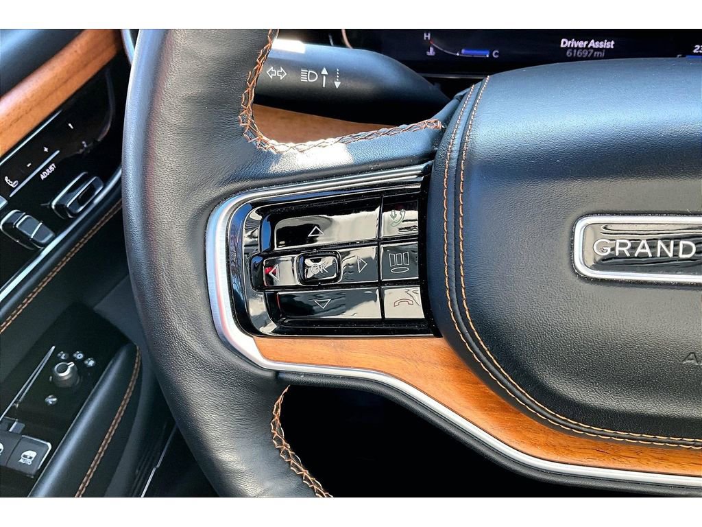 Certified 2024 Jeep Grand Wagoneer L Series III image 25