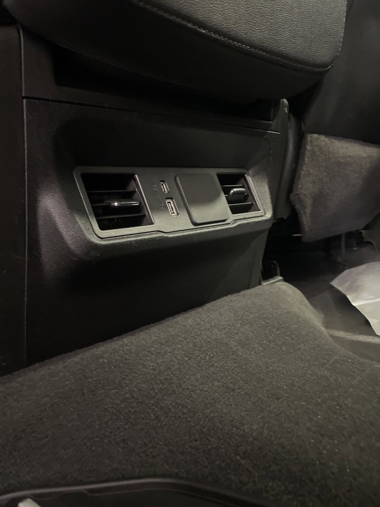 Used 2025 Chevrolet Silverado 2500 Custom w/ Custom Convenience Package image 27