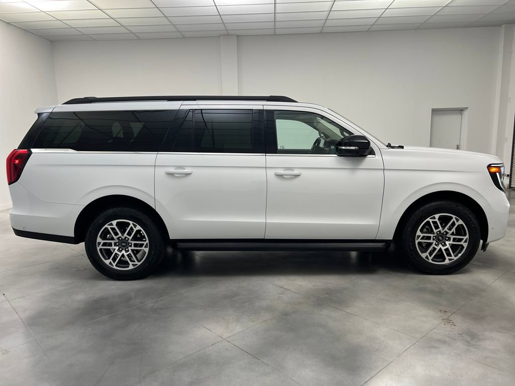 Used 2025 Ford Expedition Max Active image 8