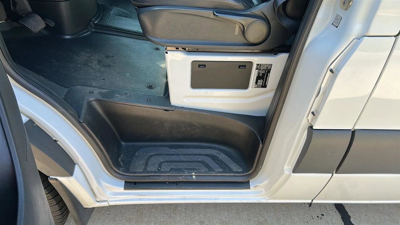 Used 2022 Mercedes-Benz Sprinter 2500 image 36