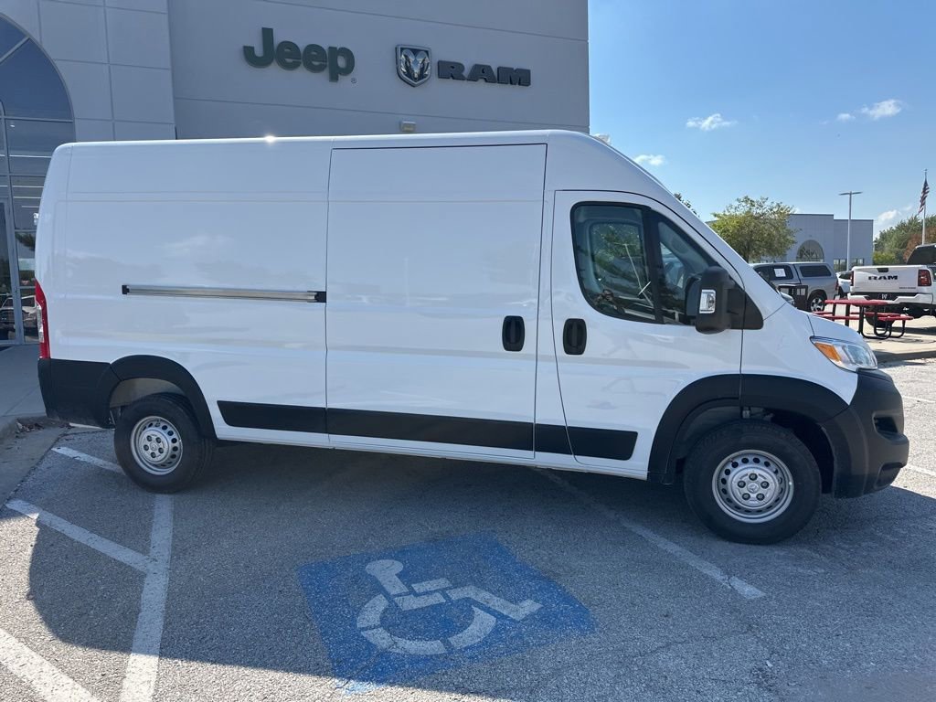 New 2026 RAM ProMaster 2500 w/ Convenience Group image 37