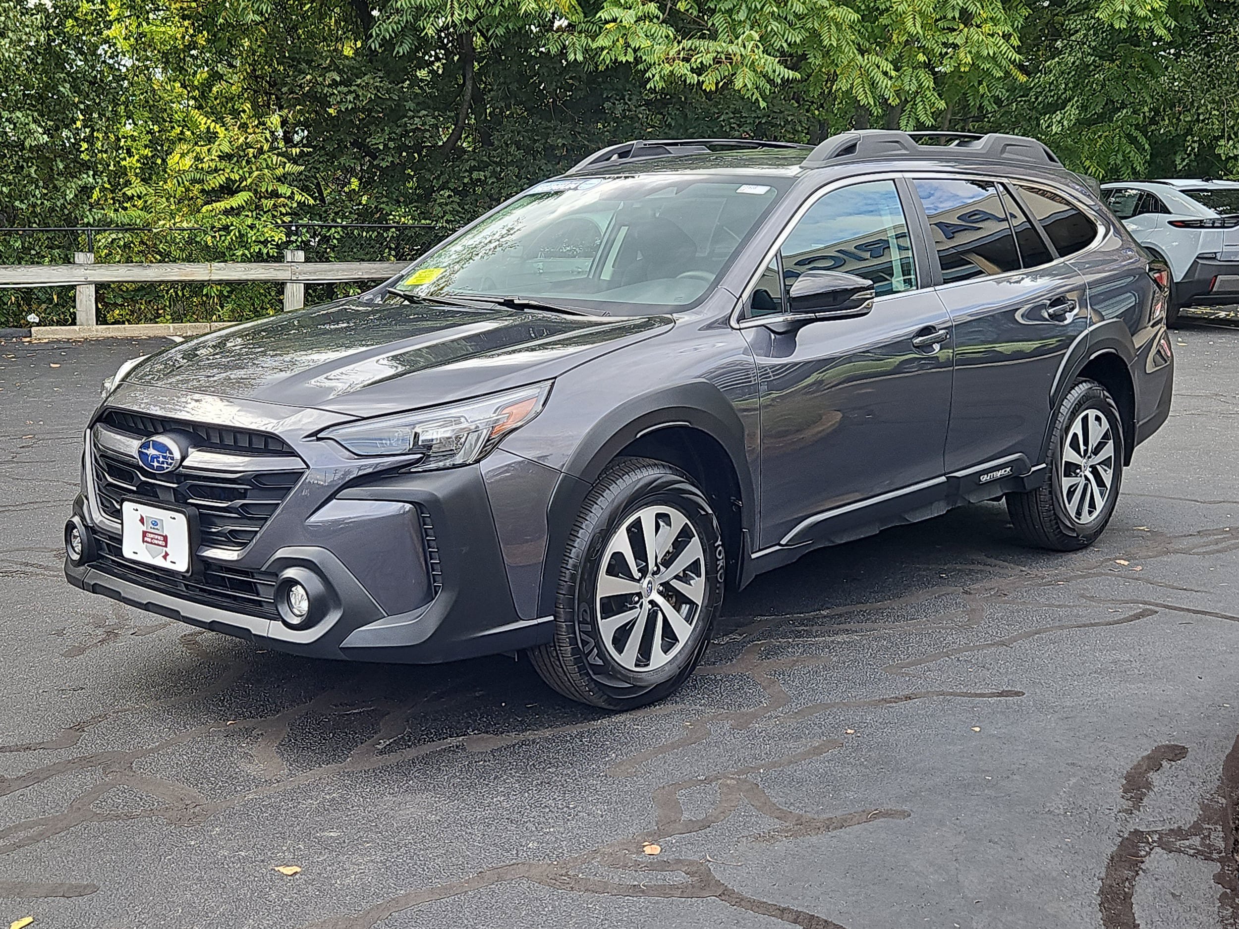 Certified 2025 Subaru Outback Premium AWD/4WD image 22
