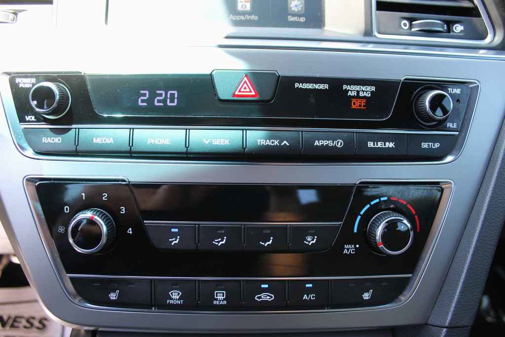 Used 2017 Hyundai Sonata Sport 2.0T FWD image 21