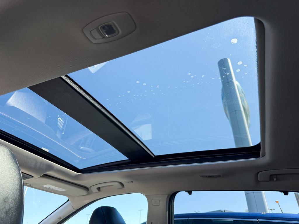 Certified 2022 Nissan Rogue SL w/ SL Premium Package image 13