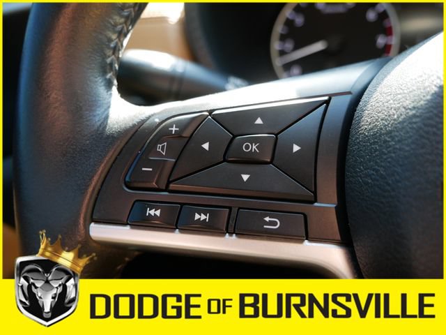 Used 2023 Nissan Sentra SV w/ SV Premium Package FWD image 26