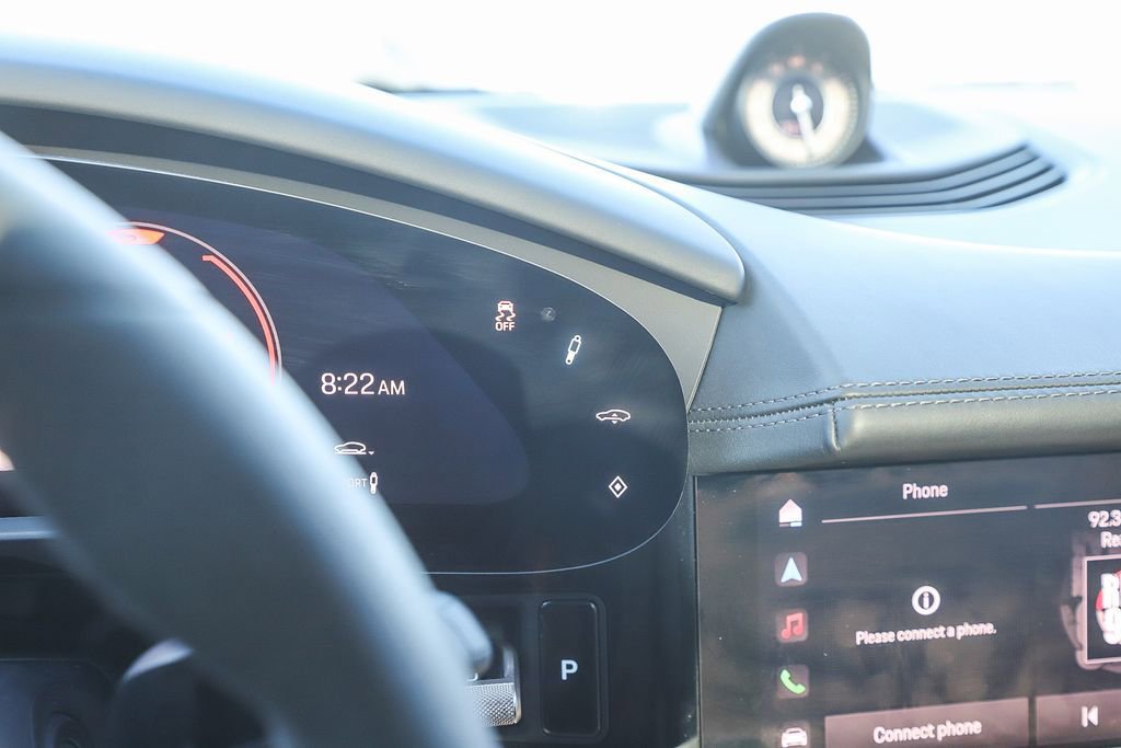 Used 2023 Porsche Taycan GTS image 34