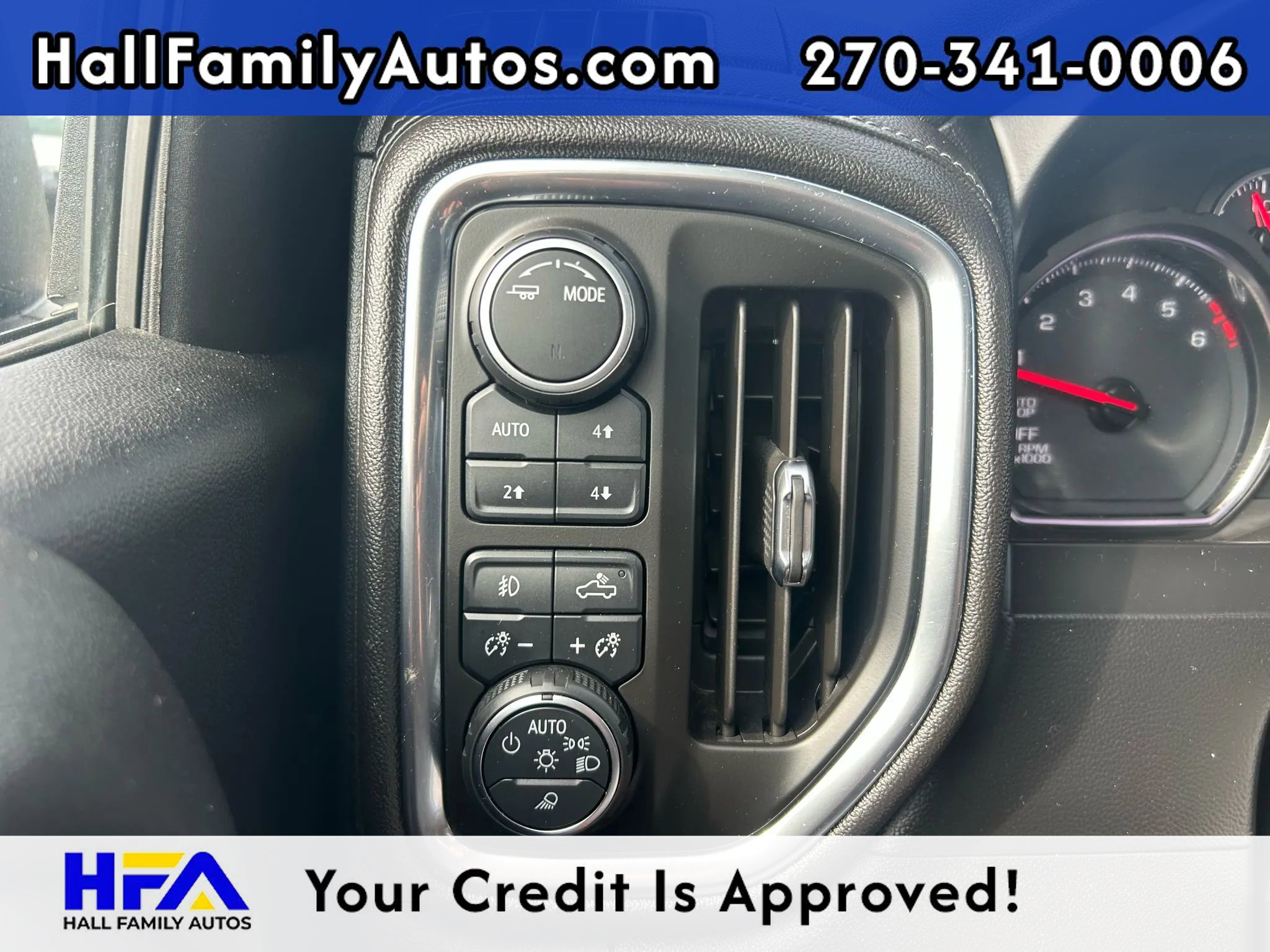 Used 2020 Chevrolet Silverado 1500 LT Trail Boss image 24