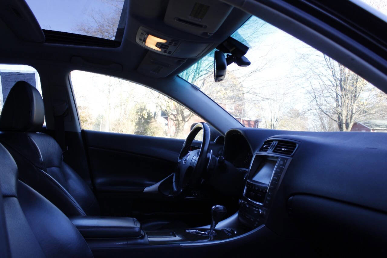Used 2009 Lexus IS 250 AWD image 37