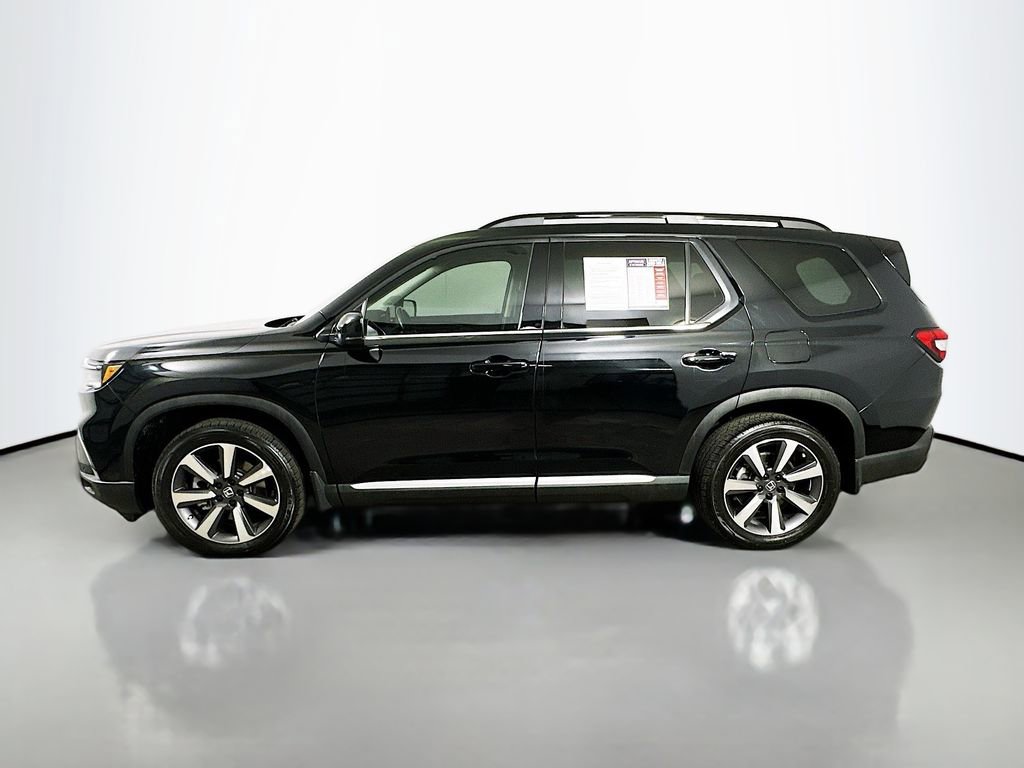 Used 2023 Honda Pilot Elite image 5