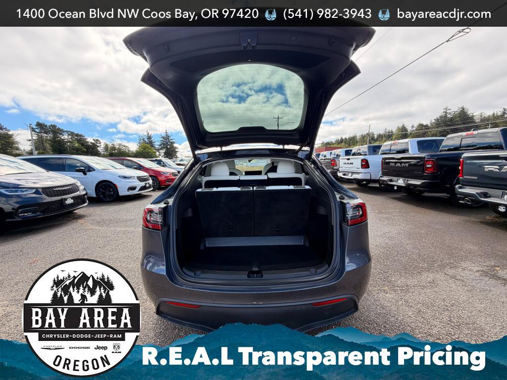 Used 2021 Tesla Model Y Long Range AWD/4WD image 8