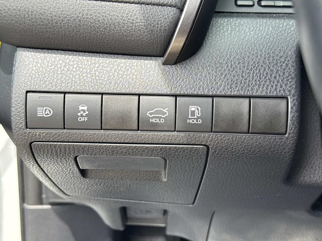 Used 2020 Toyota Camry XSE w/ Navigation Package FWD image 41