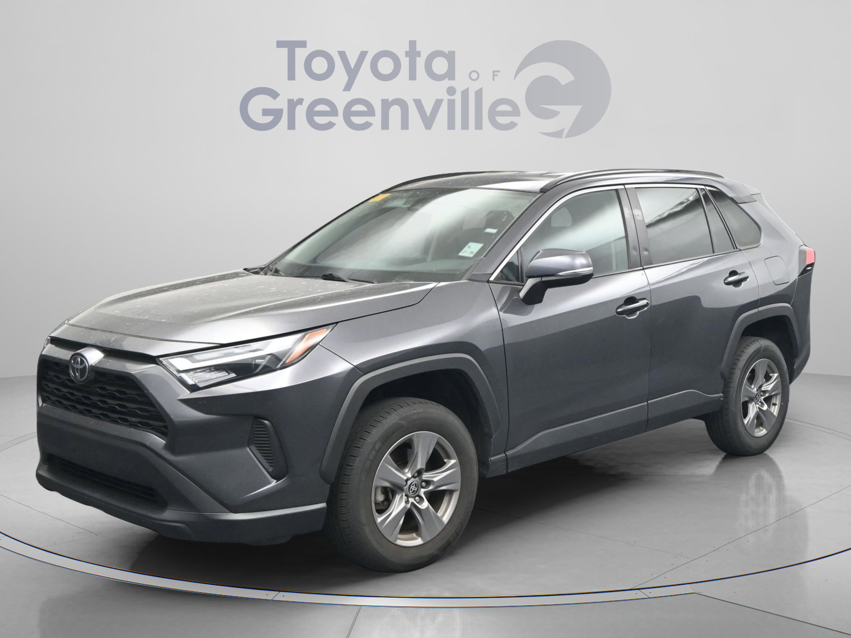 Certified 2024 Toyota RAV4 XLE FWD image 1