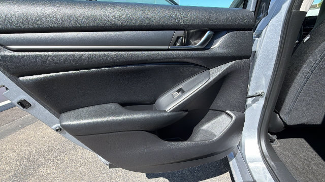 Used 2021 Honda Accord LX image 13