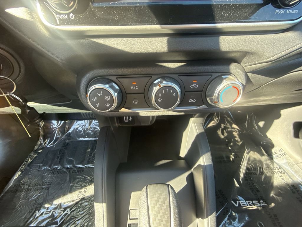 New 2025 Nissan Versa S w/ Trunk Package image 18