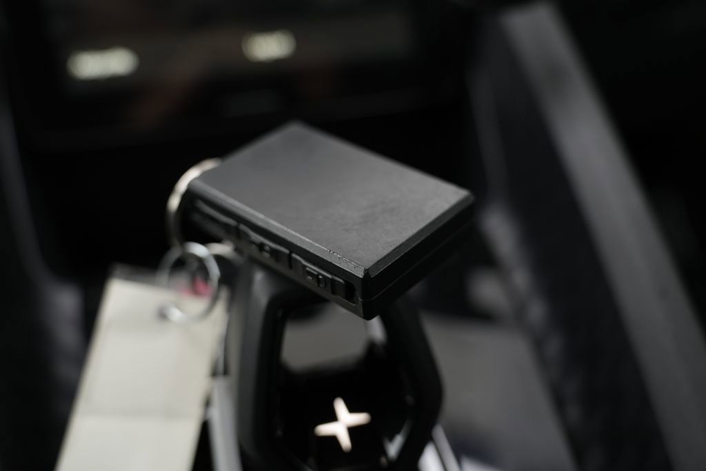 Used 2022 Polestar Polestar 2 w/ Performance Package image 56