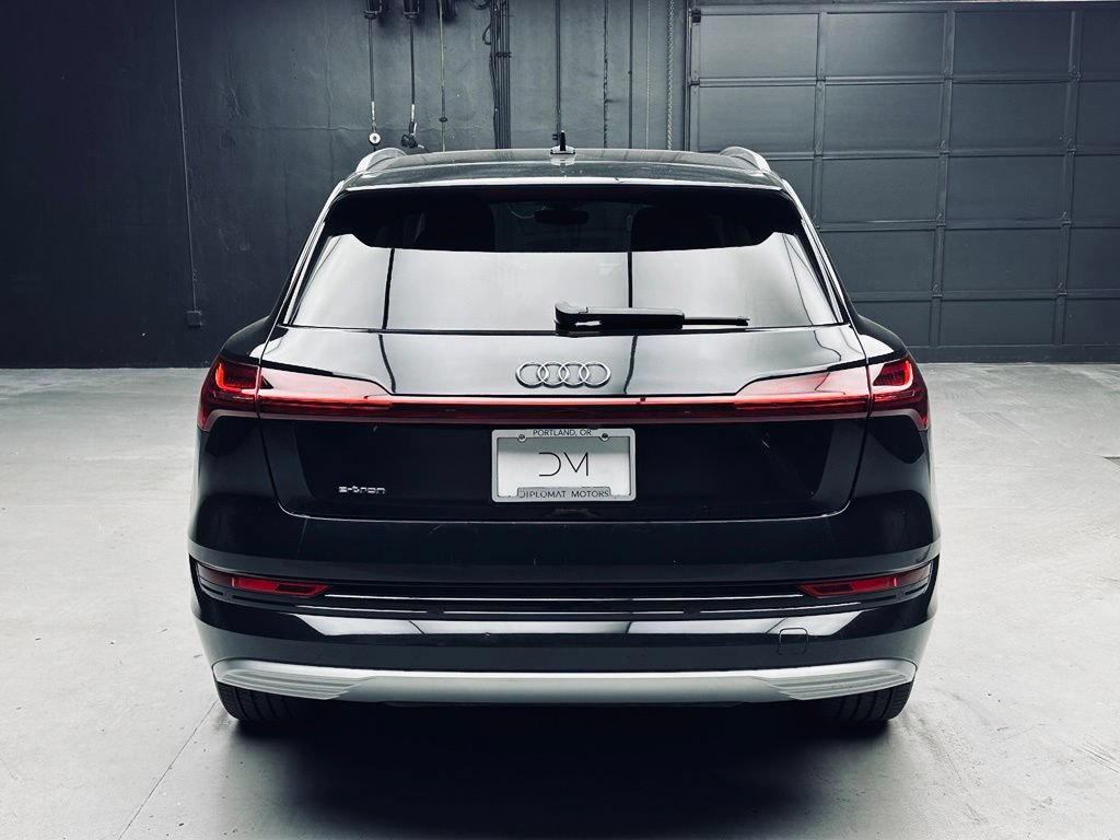 Used 2019 Audi e-tron Premium Plus w/ Cold Weather Package AWD/4WD image 6