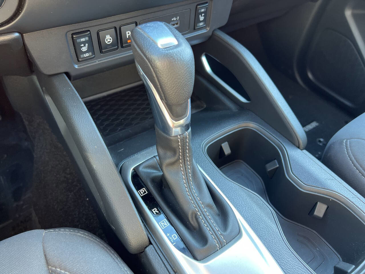 Used 2023 Nissan Frontier SV w/ Technology Package image 35
