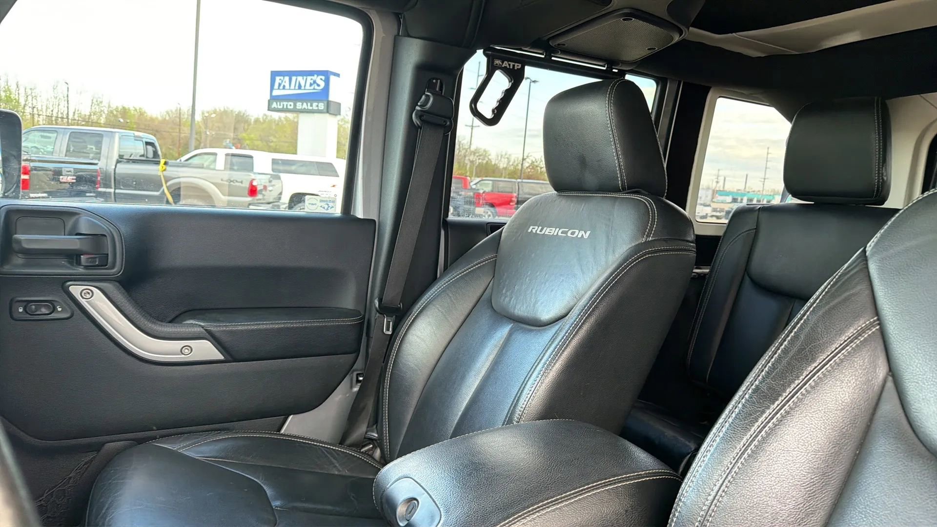 Used 2016 Jeep Wrangler Unlimited Rubicon image 66