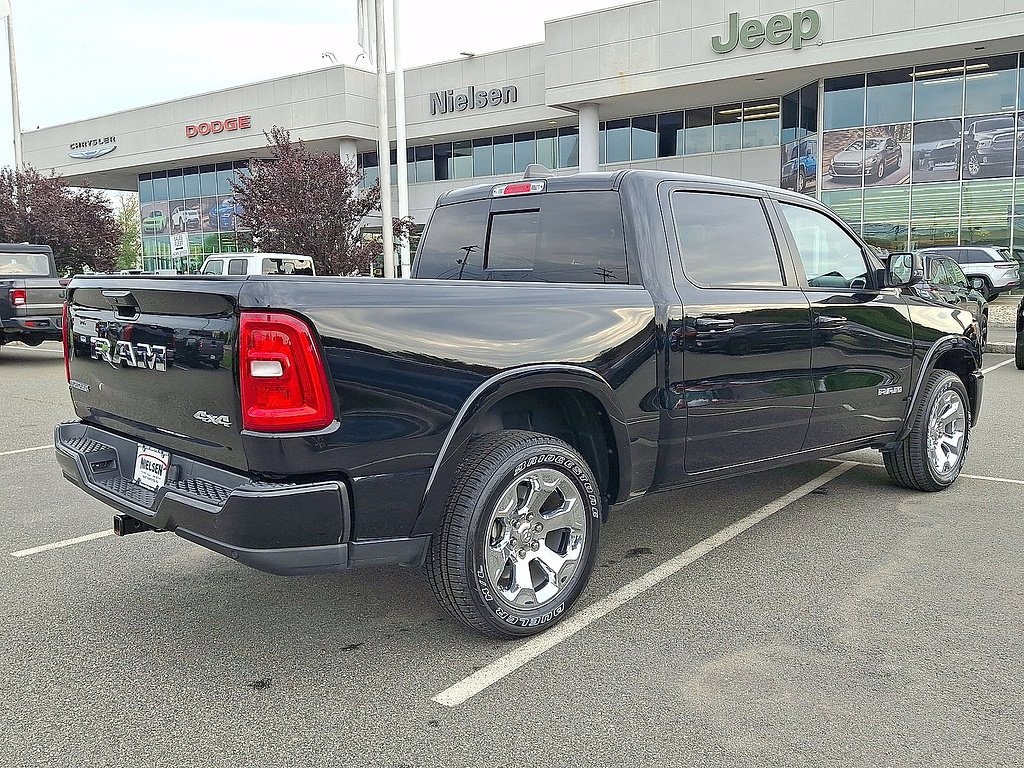 Used 2025 RAM 1500 Big Horn AWD/4WD image 31