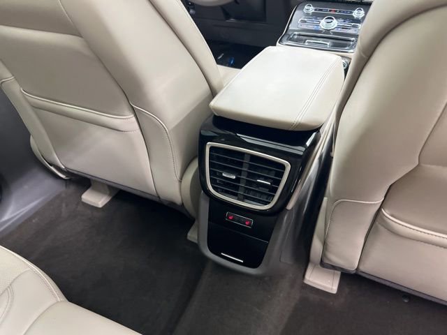 Certified 2023 Lincoln Nautilus Reserve AWD/4WD image 24