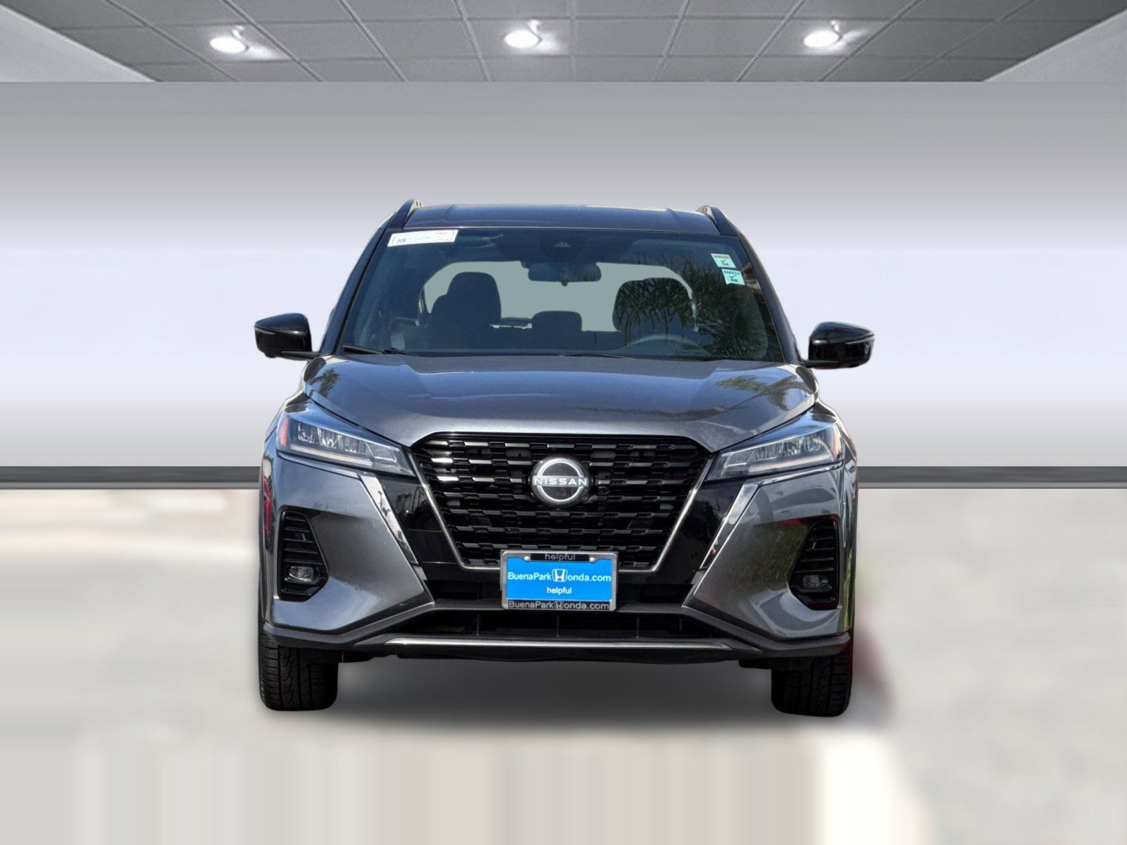 Used 2024 Nissan Kicks SR image 5