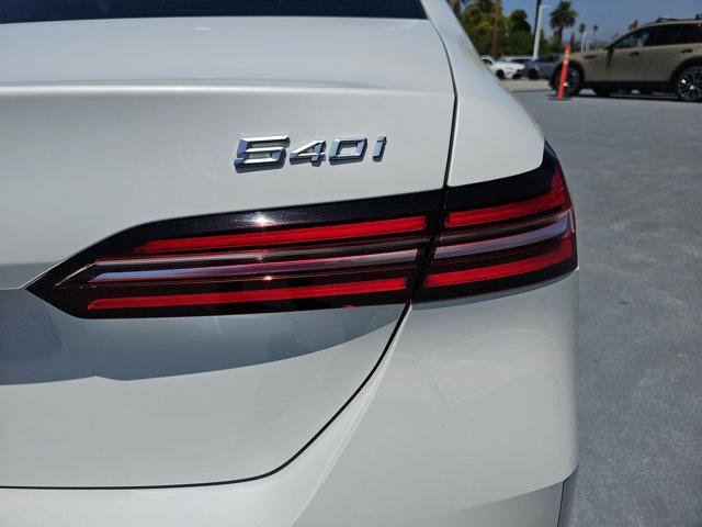 Used 2024 BMW 540i xDrive w/ Convenience Package image 35