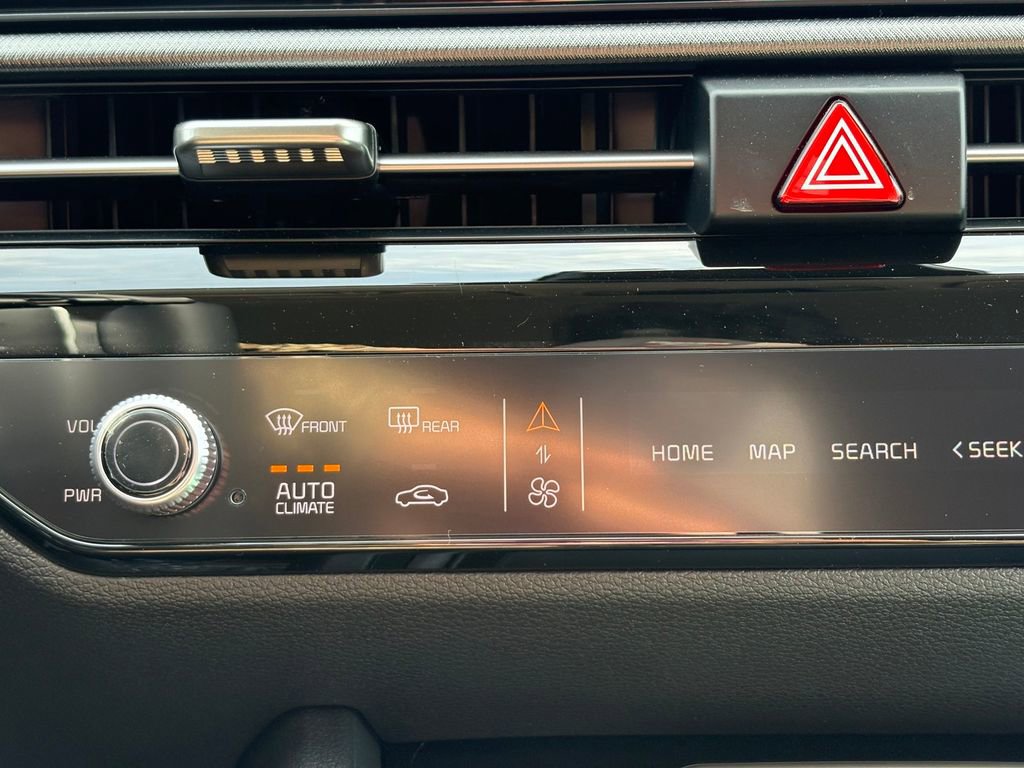 New 2026 Kia Sportage LX FWD image 26