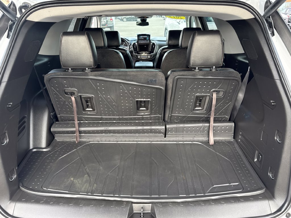 Used 2019 Chevrolet Traverse LT w/ LT Premium Package AWD/4WD image 27