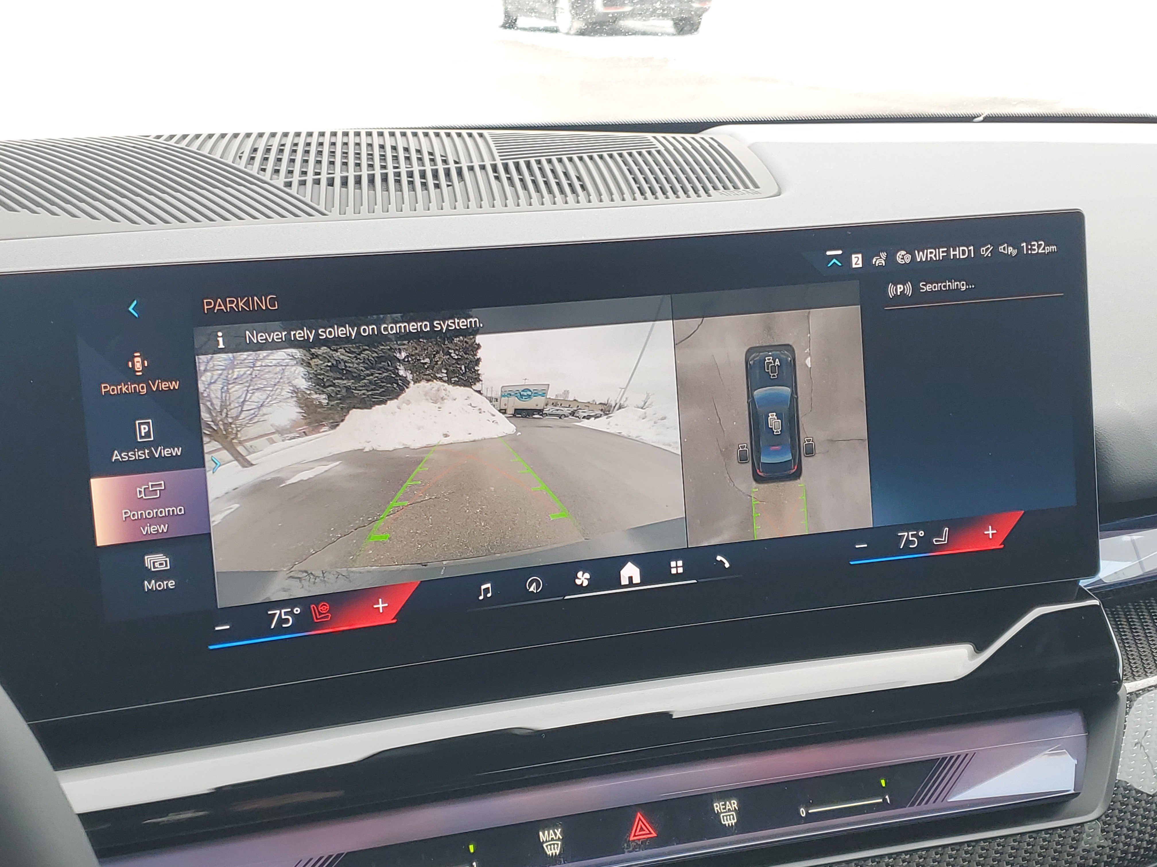 New 2026 BMW 550e xDrive w/ Executive Package image 17